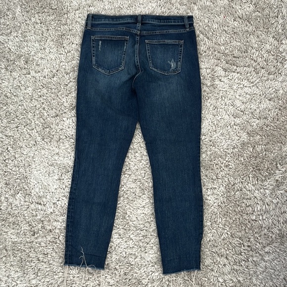 Gap Authentic True Skinny - Picture 3 of 3